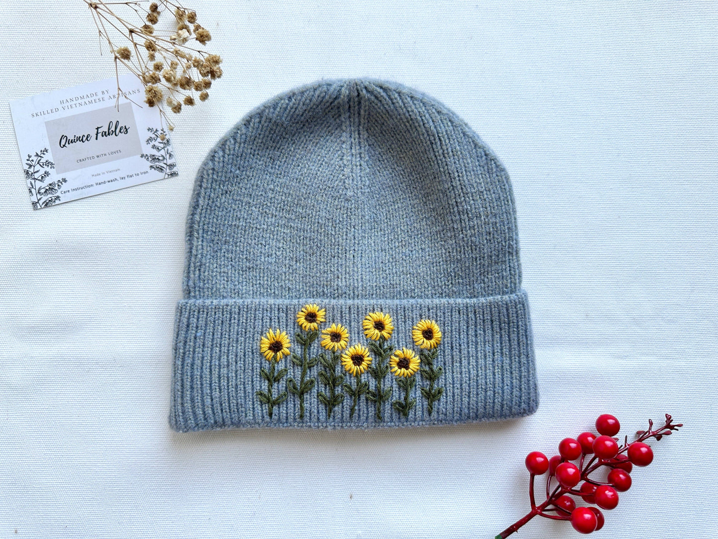 Silver Hand-Embroidered Beanie, Collection Noelle: 1. Sunflower