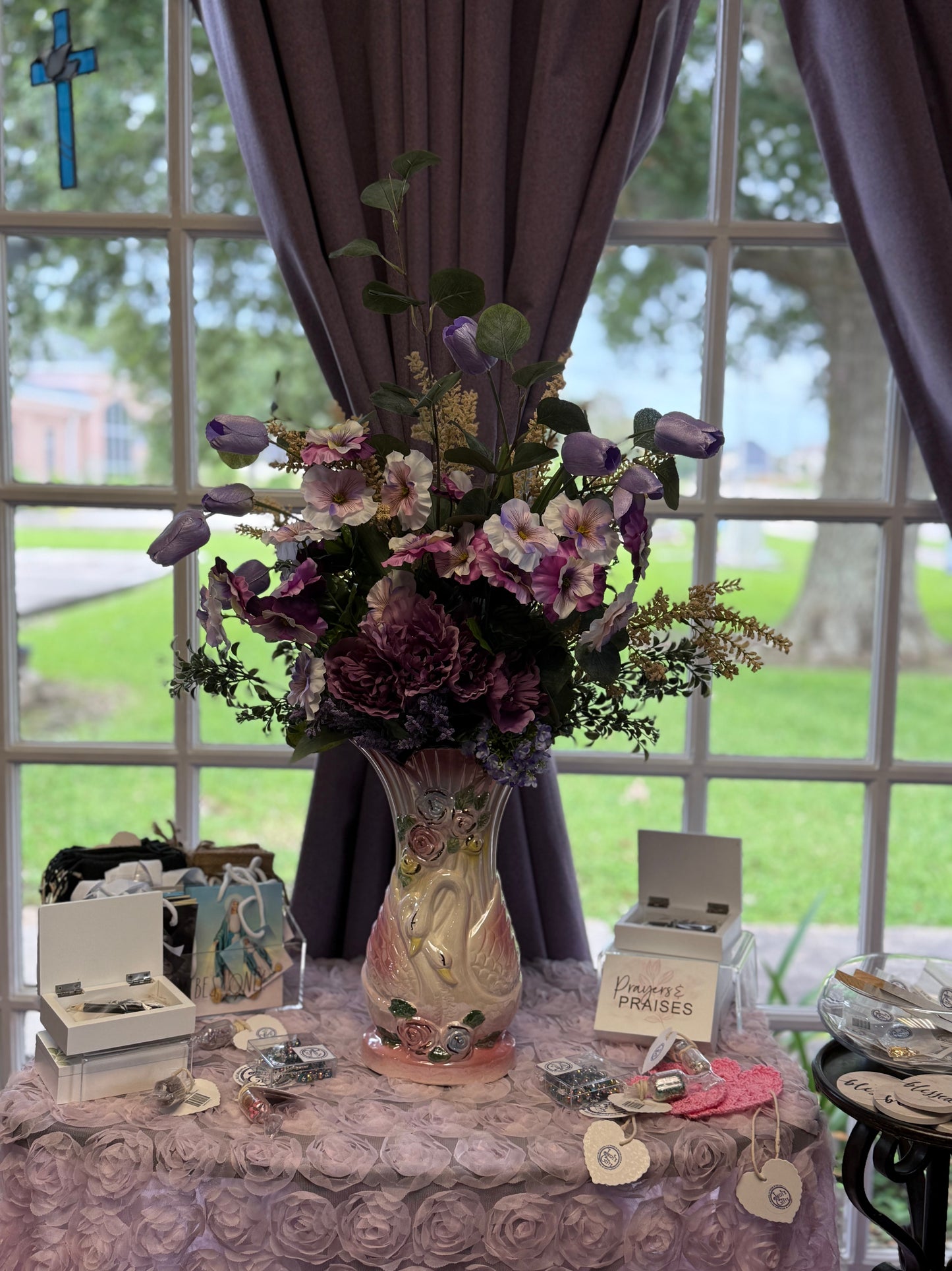 Swan Vase arrangement