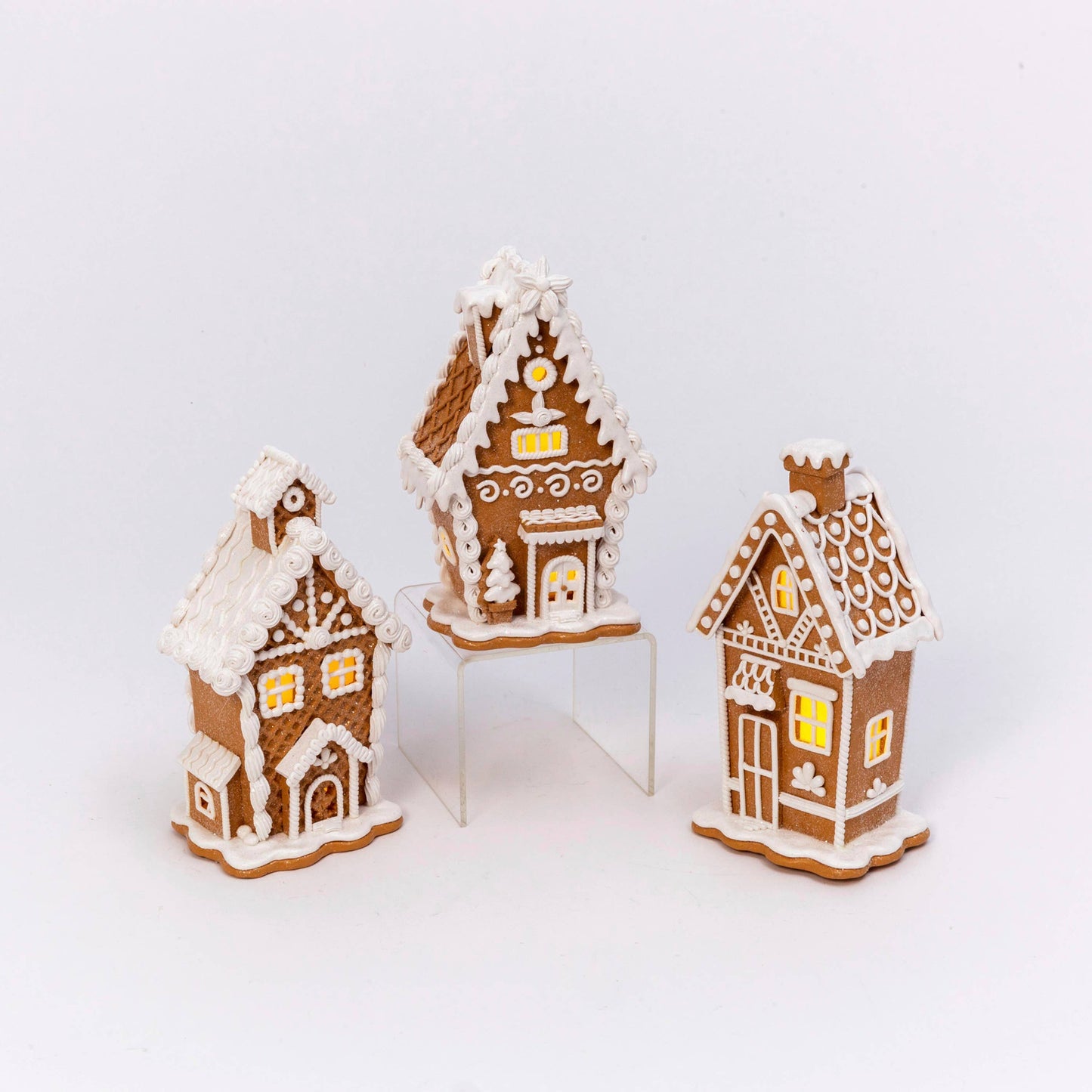 Gingerbread house 7"H B/O Lighted