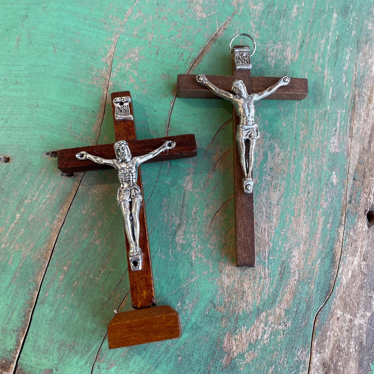 4" Wood Cross: Standing