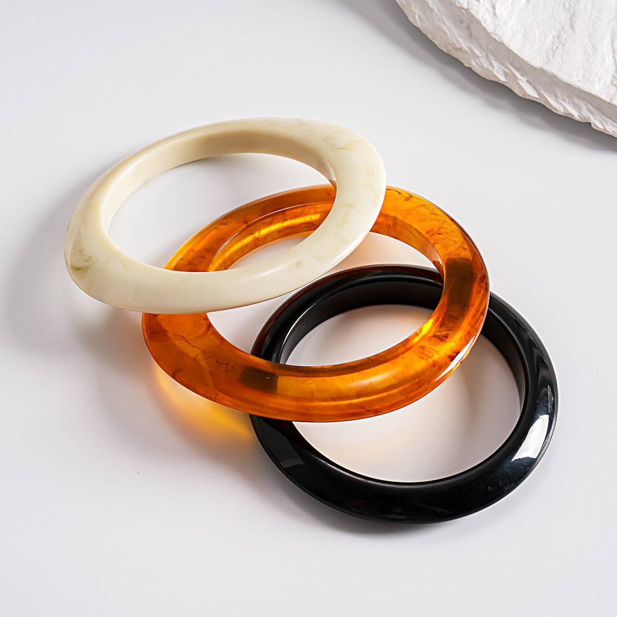 White,Black,&Coffee Resin Ombré Geometric Bangle Set 3-Piece