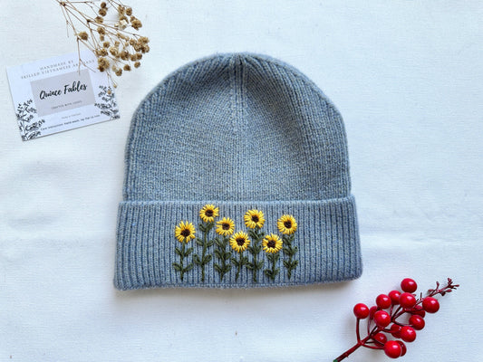 Silver Hand-Embroidered Beanie, Collection Noelle: 1. Sunflower