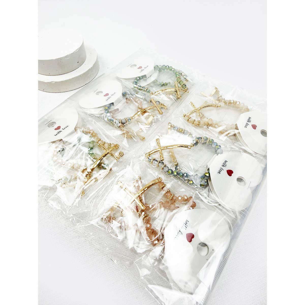 Hammered Cross Bead Stretch Bracelet: Mixed colors