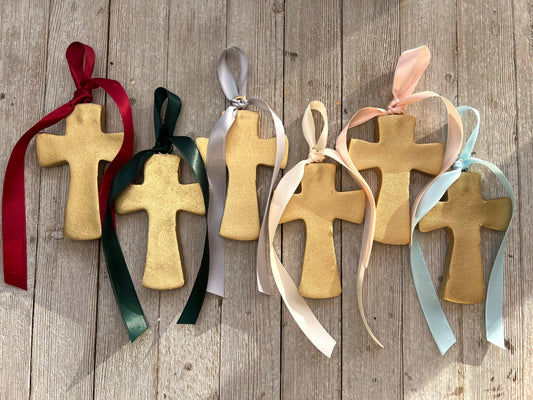 Cross ornaments: Red