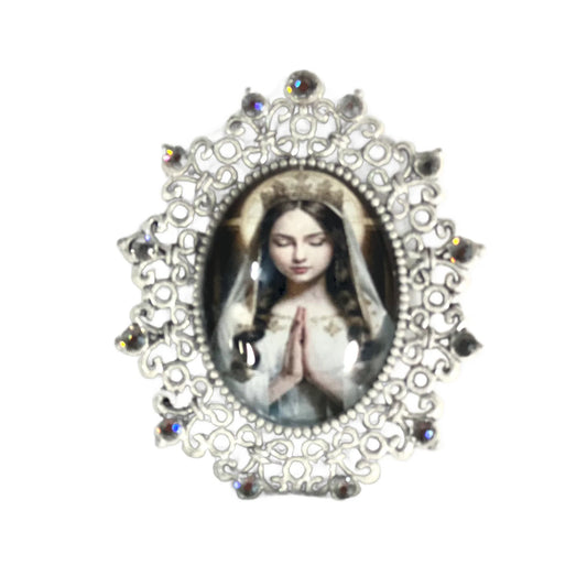 Blessed Virgin Mary Child Magnet, White & Silver