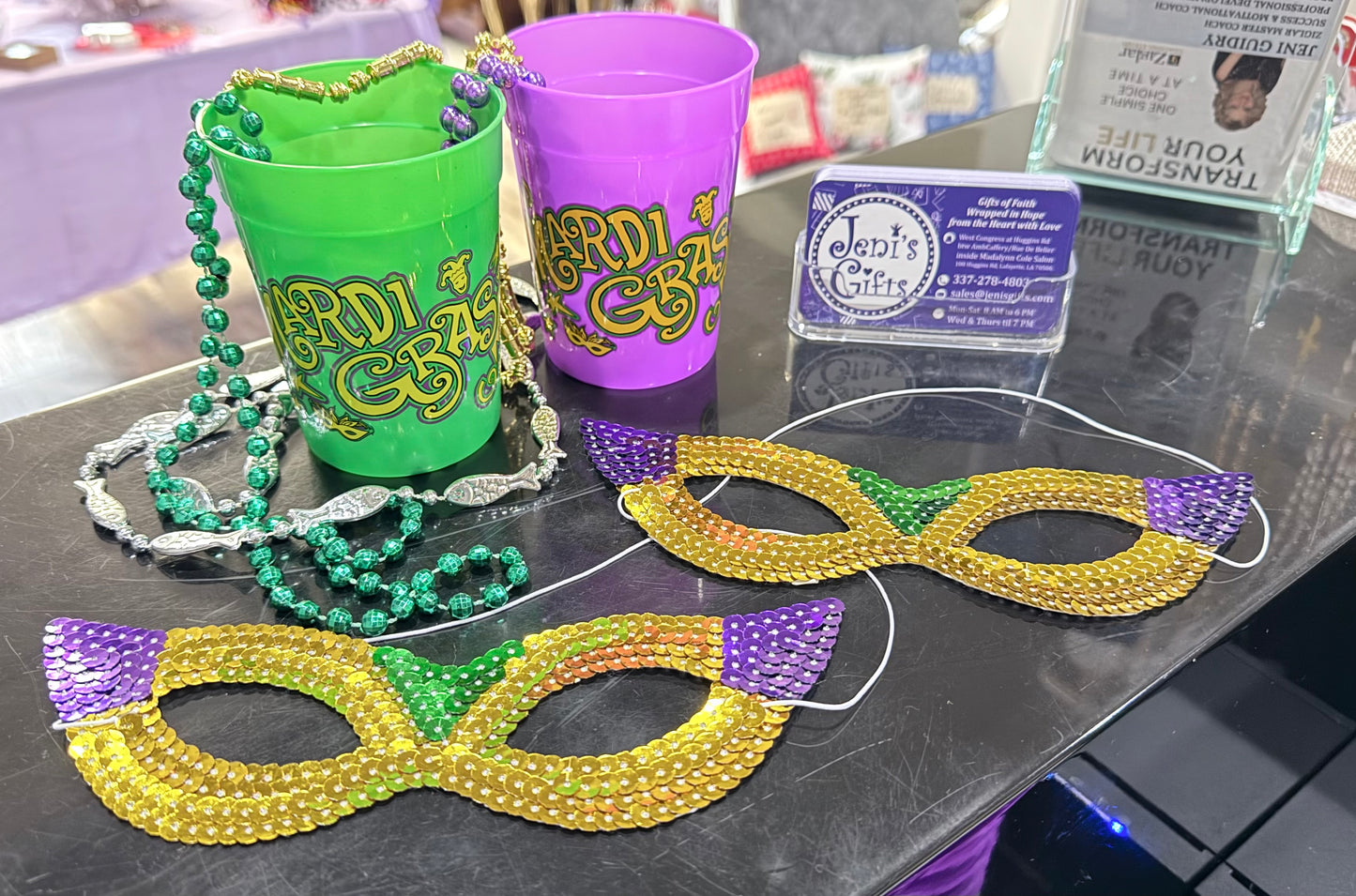 Mardi Gras mask w/sequins