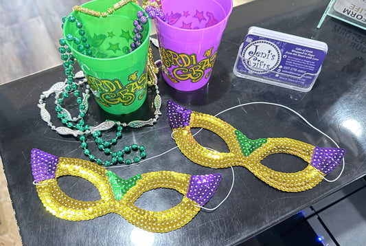 Mardi Gras mask w/sequins