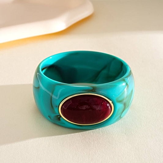 Cyan-Burgandy Vintage Acrylic Oval Ombré Bangle